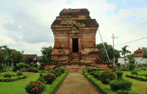 Candi Pari, Candi tanpa Mahkota