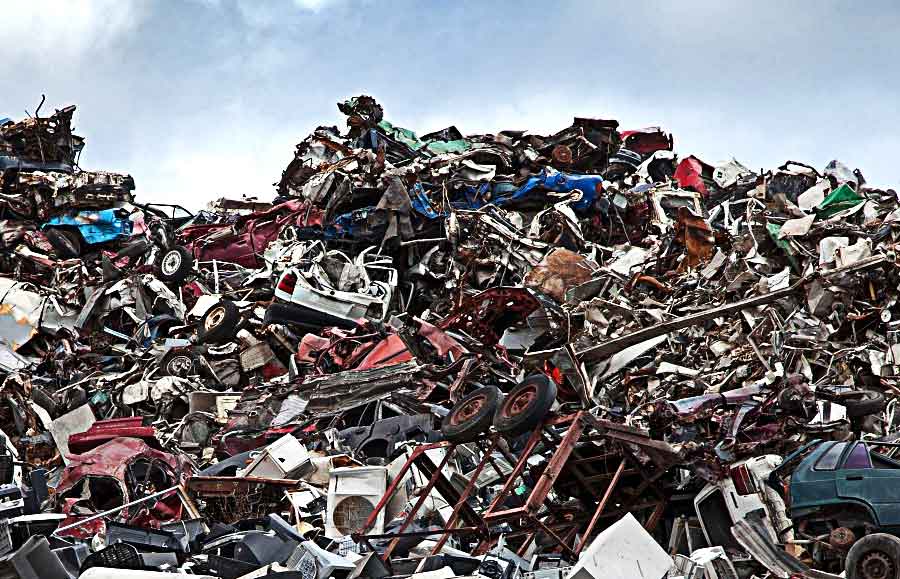 PLN Tandatangani Kerjasama Pemanfaatan Sampah Kota Surabaya Menjadi Energi Listrik