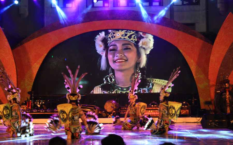 Kuliner Nusantara Jamu Seniman Mancanegara