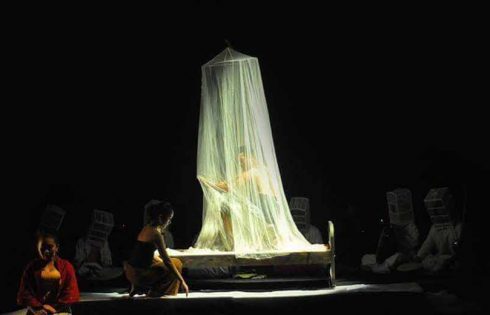 Saat Teater Tari Beradu dengan Orkestra Perkusi