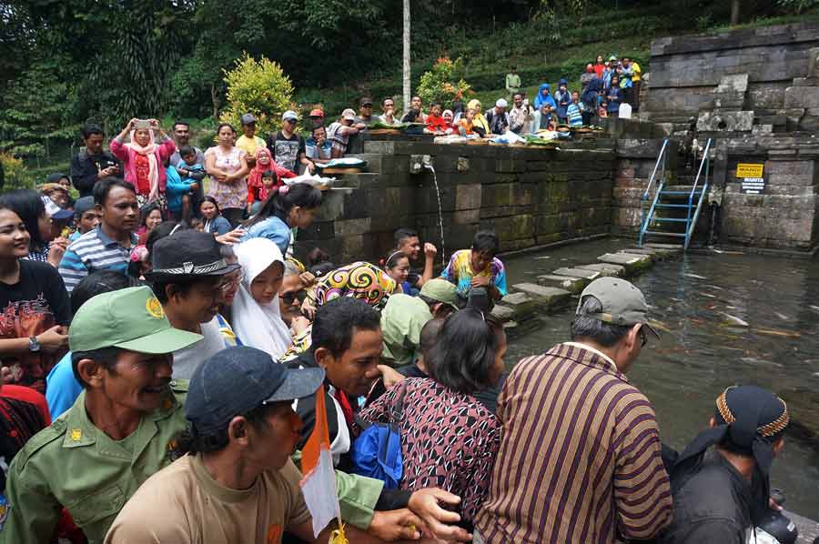 Sapa dan Doa dari Patirtan Jolotundo