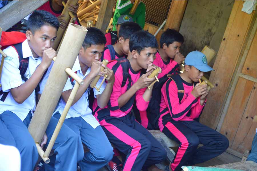 Pendidikan dan Kearifan Lokal