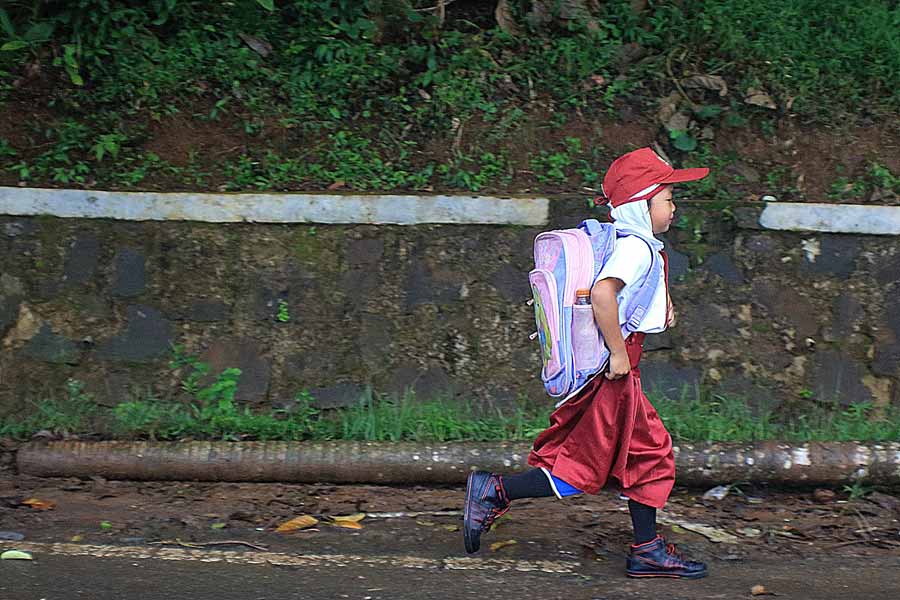 Terlambat Sekolah