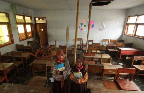 Satu Gedung Dua Sekolah