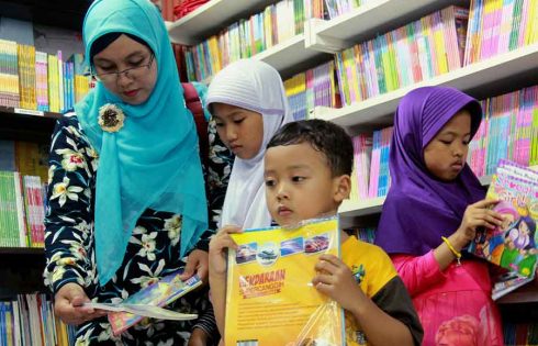 Integritas Guru dan Budaya Baca