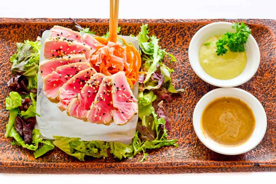 Sensasi Makan Malam di Brasserie Grill and Asian Cuisine Bali