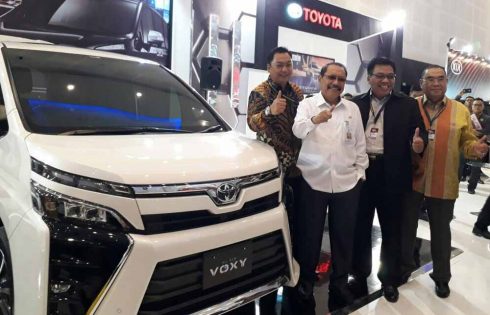 Toyota Meriahkan GIIAS Surabaya 2017
