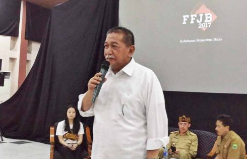 Film adalah Komoditas yang Bisa Diperjualbelikan