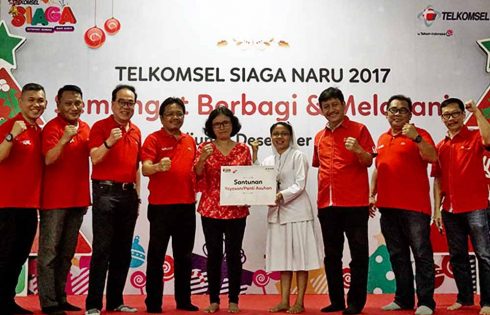 Sambut Natal, Telkomsel Berbagi Bersama 5.000 Anak di 4 Kota