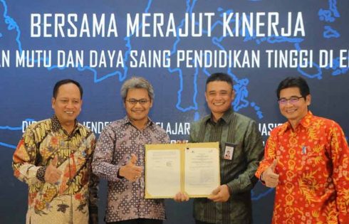 Telkom dan Kemenristekdikti Kembangkan Jaringan Riset dan Pendidikan
