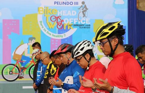 Inagurasi Unik Para Pejabat Pelindo III