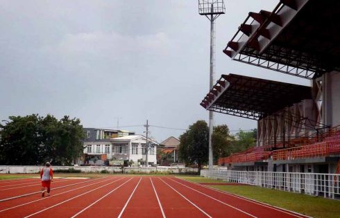 Lintasan Atletik di Lapangan Thor