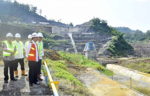 Presiden Tinjau Pembangunan Bendungan Kuningan Cibeureum