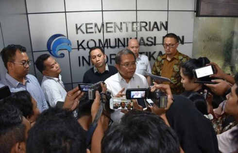 Facebook dan Twitter Dukung Penghapusan Konten Terorisme dan Radikalisme