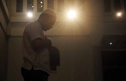 Menjemput Malam Seribu Bulan