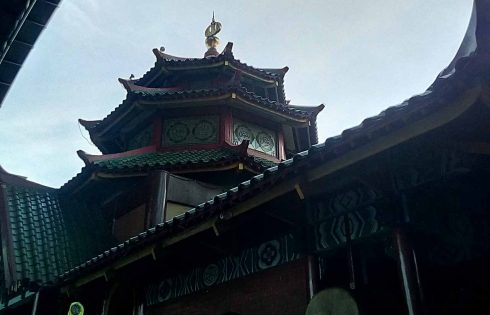 Warna-warni Masjid Cheng Hoo