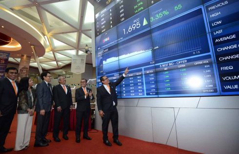 Resmi Melantai di BEI, IPC Apresiasi Antusiasme Investor Resmi Melantai di BEI, IPC Apresiasi Antusiasme Investor