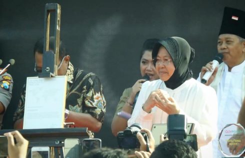 Dukungan Warga Antar Surabaya Raih Lee Kuan Yew World City Prize Dukungan Warga Antar Surabaya Raih Lee Kuan Yew World City Prize