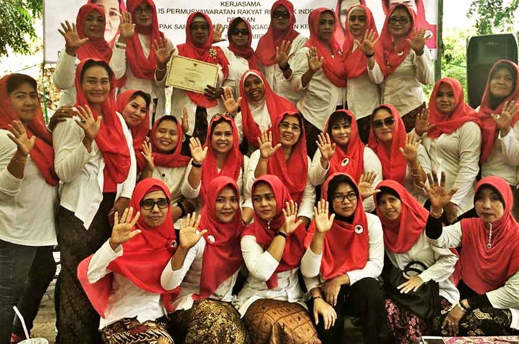 Perempuan Berperan dalam Character and Nation Building
