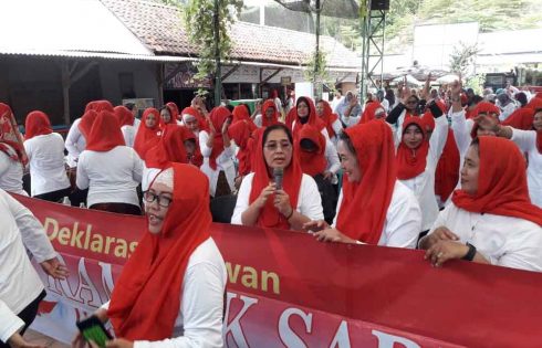 Konsisten Memihak Perempuan, Rampak Sarinah Deklarasi Dukung JKW-KMA
