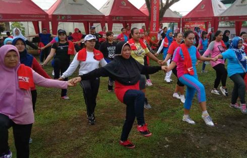 Caleg Perempuan PDIP Ajak Warga Bicara Lingkungan