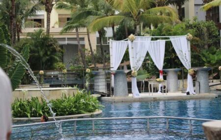 Swiss-Belresort Watu Jimbar Suguhkan Fasilitas Pernikahan bertema Rustic