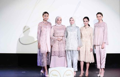 Koleksi Busana Barabas Warnai Malam Anugerah Trofi Alumni Prancis