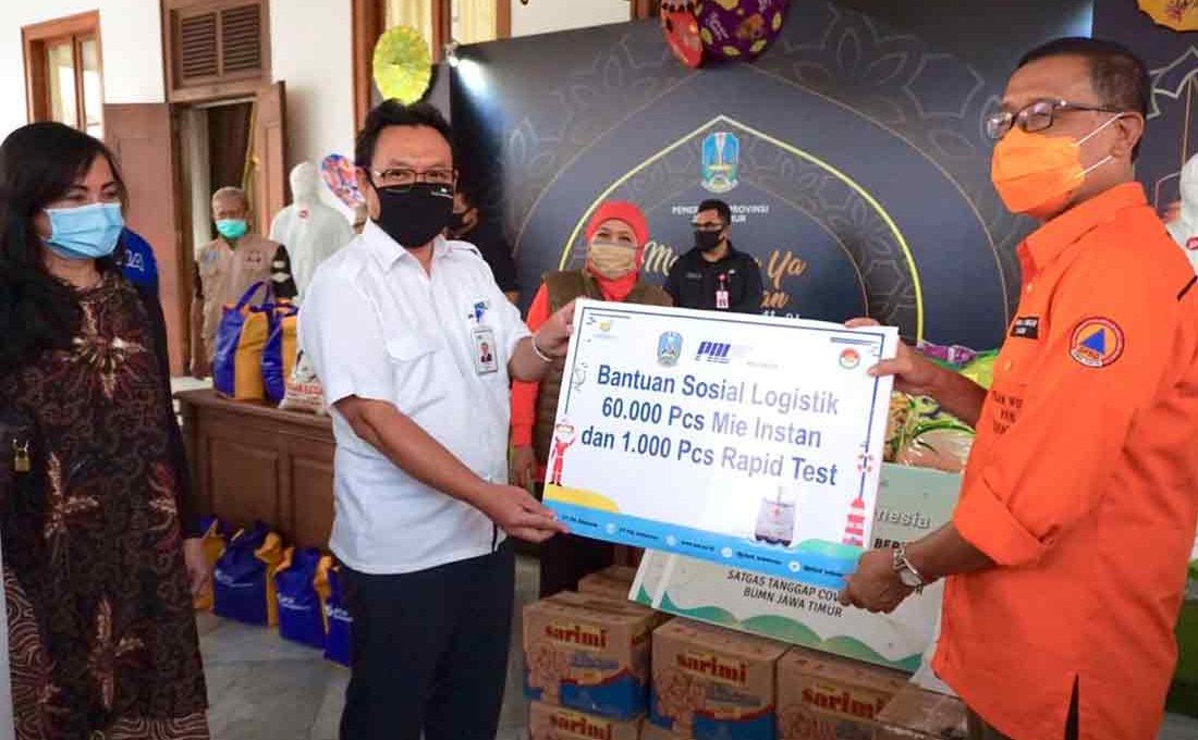 PT PAL Serahkan Bantuan untuk Pemprov Jatim