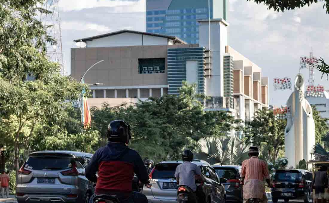 OJK Dukung Program Kendaraan Bermotor Ramah Lingkungan