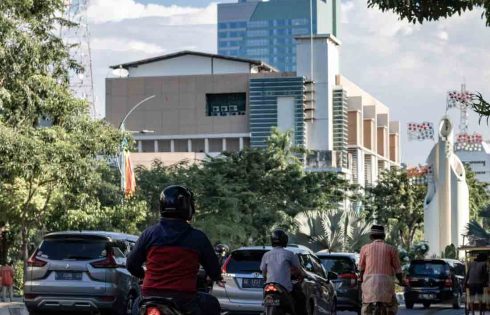 OJK Dukung Program Kendaraan Bermotor Ramah Lingkungan