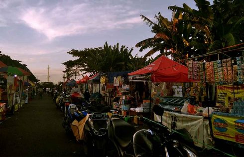 Semangat Pemburu Nafkah di Bazar Ramadhan