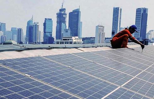 Pemanfaatan Listrik Tenaga Surya di Indonesia tidak boleh Ditunda