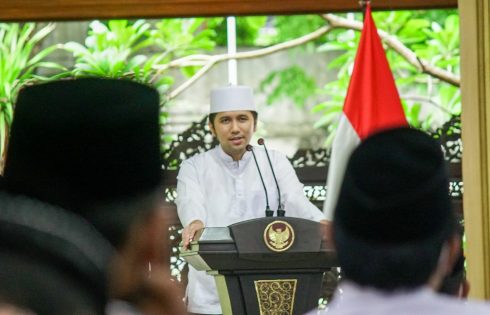 Wagub Emil Lantik Pengurus IPHI dan MTP IPHI Periode 2021-2026 Wakil Gubernur Jawa Timur Emil Elestianto Dardak