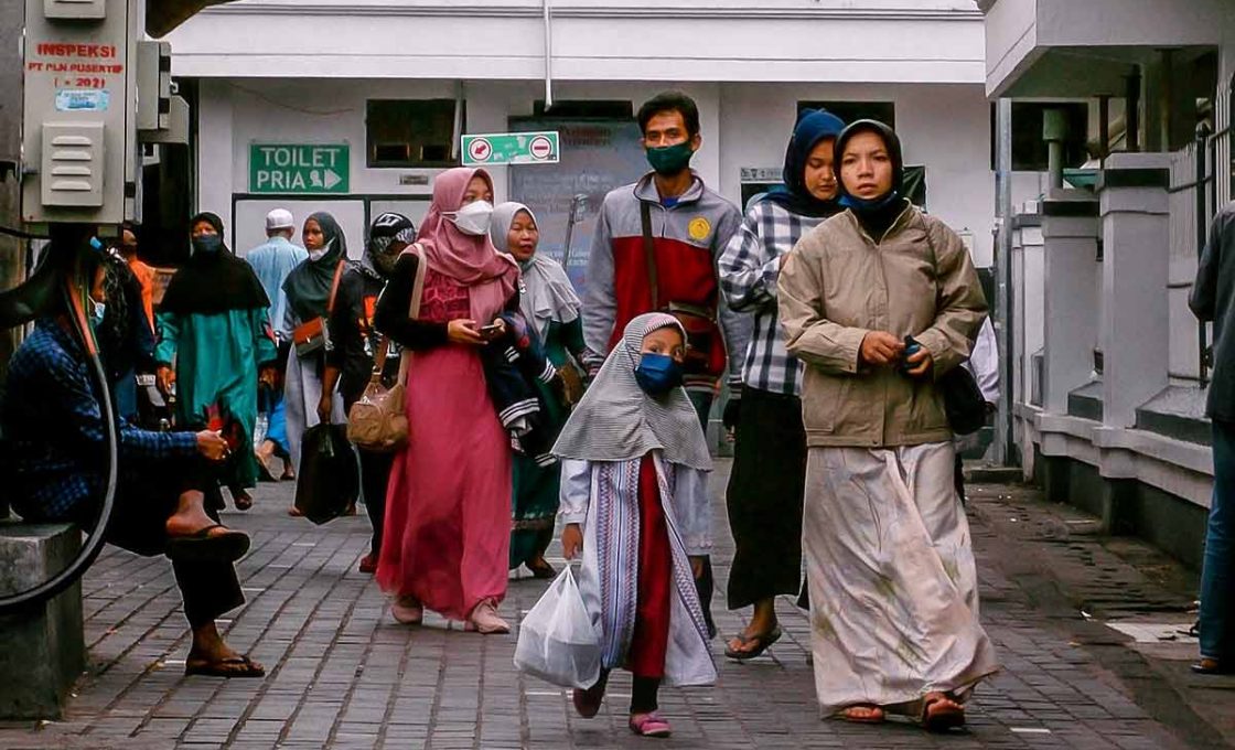 Wisata Kota Surabaya Kembali Tumbuh, Masjid Ampel Kembali Riuh