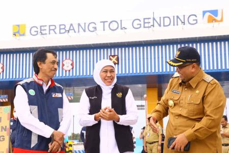 Gubernur Khofifah Ajak Pemudik Manfaatkan Rest Area untuk Obati Kantuk saat Arus Balik Gubernur Khofifah mengatakan pemudik yang ke Jawa Timur diprediksi meningkat jadi 21,2 juta orang