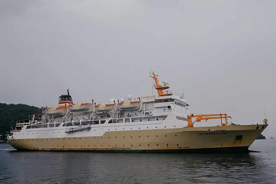 KM Tatamailau. Layanan PT PELNI ini akan jadi akomodasi terapung gratis bagi wisatawan di Hari Nusantara