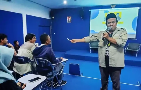 Festival Komunikasi Ramadhan Stikosa AWS, Ungkap Jurus Produksi Film Tanpa Biaya Tinggi