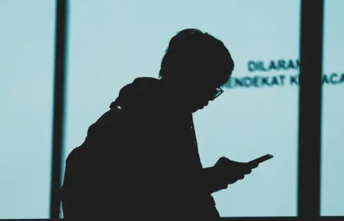 95 Persen Wisatawan Indonesia Mau Bayar Lebih untuk Menginap di Hotel Ramah Lingkungan Ilustrasi traveler di Indonesia (foto: el jusuf, pexels)