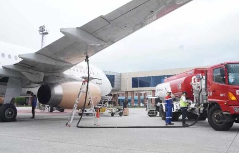 Pertamina Siapkan 95 Ribu KL Avtur untuk Dukung Penerbangan 221 Ribu Jamaah Haji Indonesia Pertamina salurkan 95 ribu KL Avtur ke 13 bandara embarkasi haji untuk dukung penerbangan 221 ribu jamaah haji Indonesia tahun 2025.