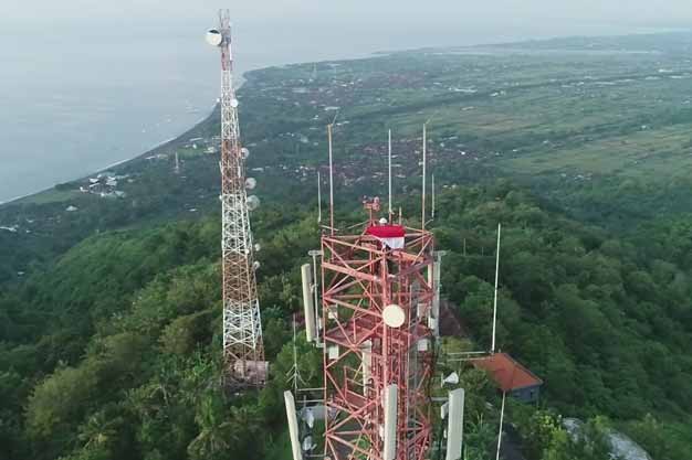 Telkom Alokasikan Rp 5 Triliun untuk Perluas Konektivitas Digital dan Perkuat Komitmen ESG Telkom realisasikan Rp 5 triliun capex Q1 2025 untuk perluas jaringan digital dan perkuat komitmen ESG menuju Net Zero Emissions 2060.